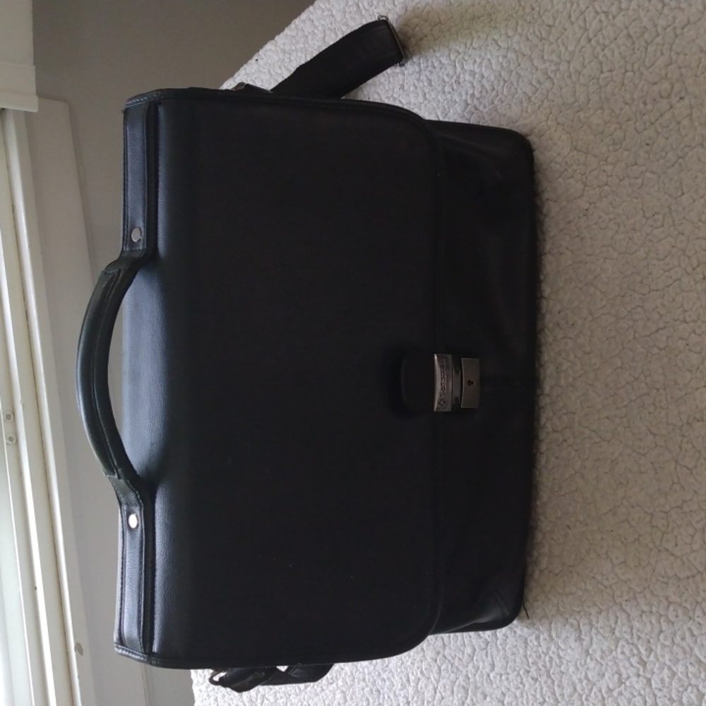 Samsonite Black Full Grain Leather Flap Over Portfolio/Briefcase